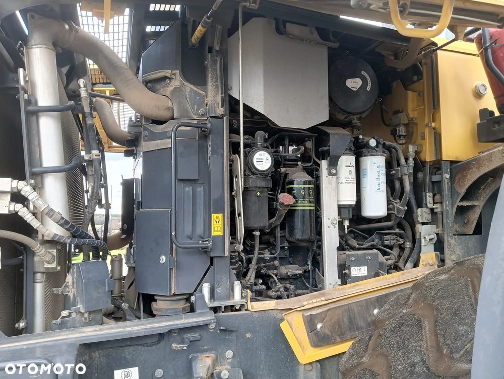 Komatsu WA470 - 6