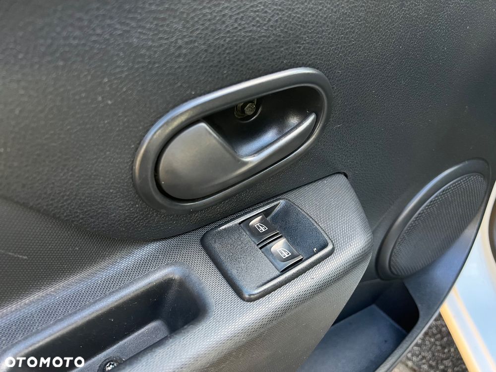 Dacia Sandero 1.0 SCe Access - 18