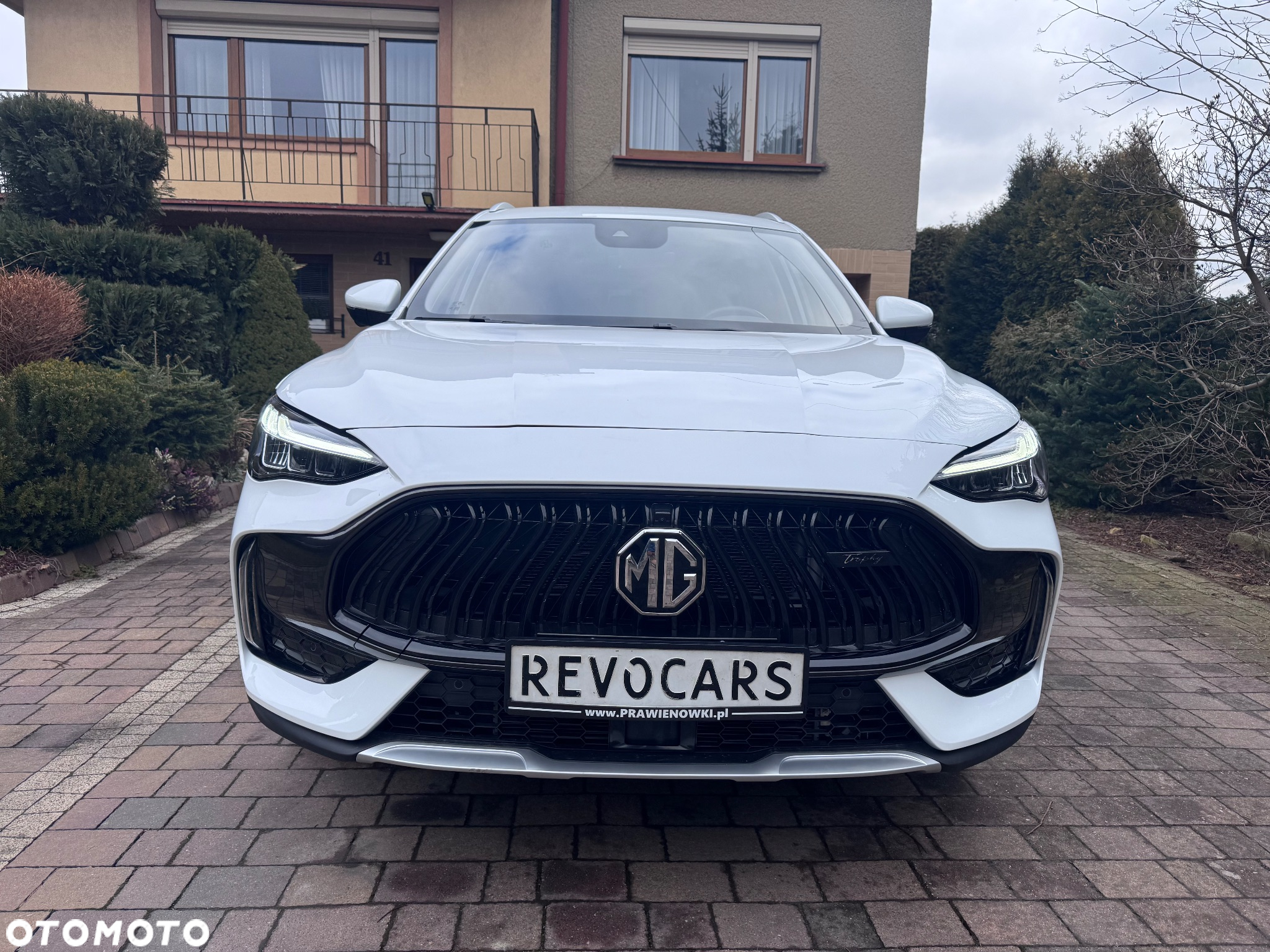 MG EHS 1.5T-GDI PHEV Luxury - 5