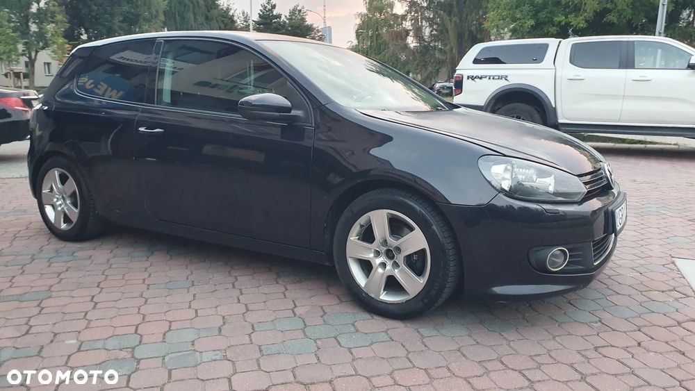 Volkswagen Golf - 2