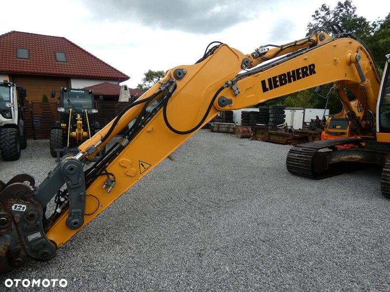 Liebherr R906LC BŁOTNIAK / Ładny Stan / Tylko 13.226mtg / - 35