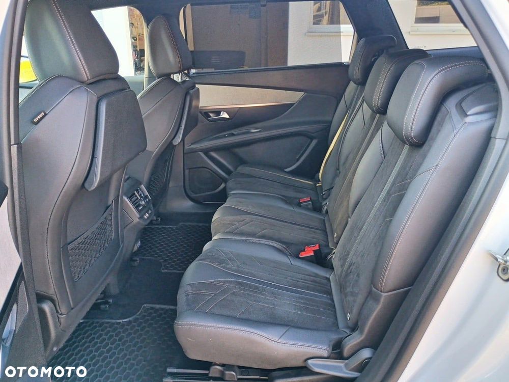 Peugeot 5008 - 10
