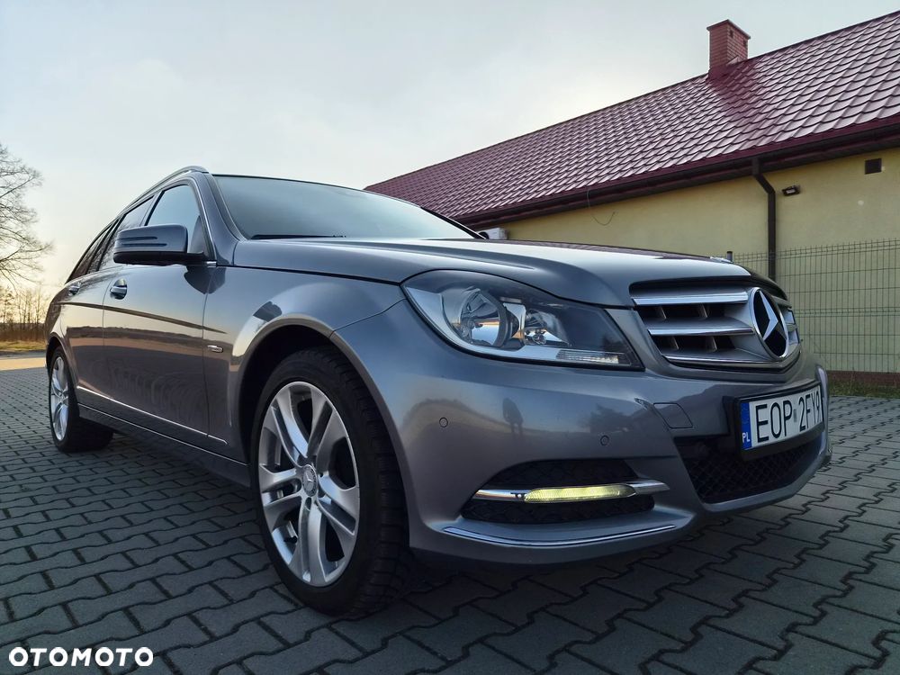 Mercedes-Benz Klasa C 180 BlueEFFICIENCY Avantgarde - 20