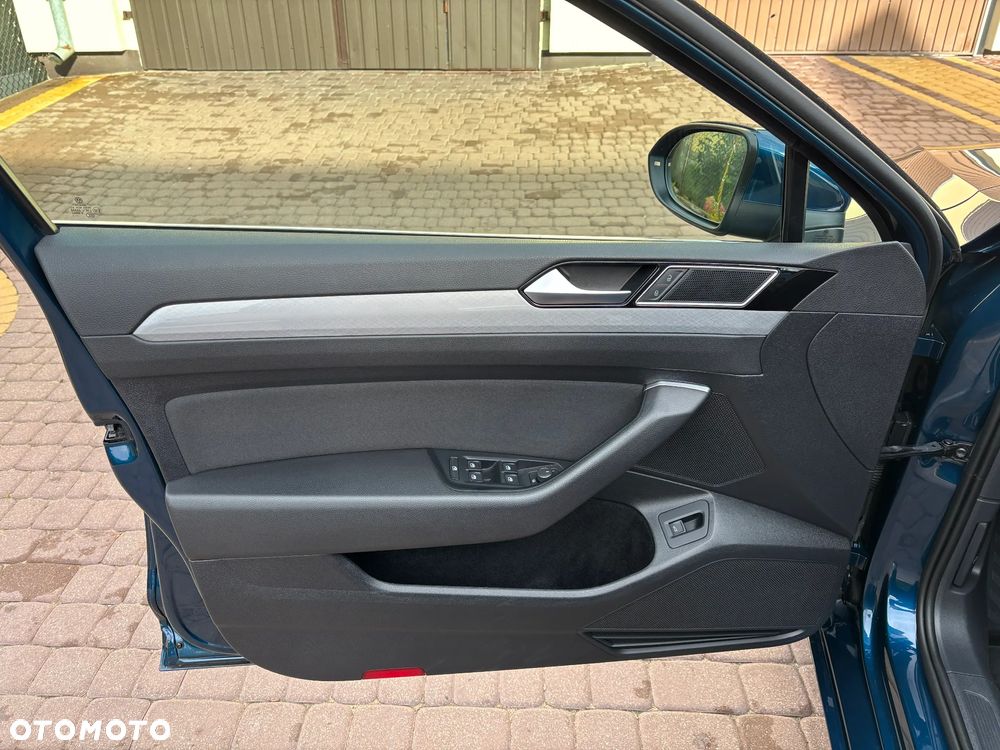 Volkswagen Passat ver-1-5-tsi-evo-business-dsg - 16