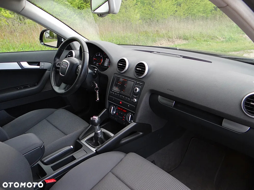 Audi A3 2.0 TDI Sportback Attraction - 25