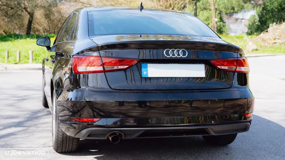 Audi A3 Limousine 1.6 TDI Design - 4