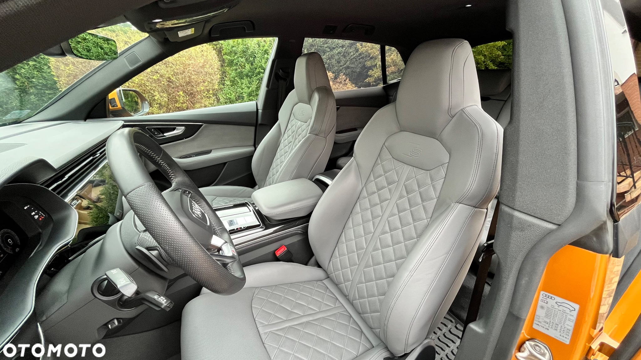 Audi Q8 - 8