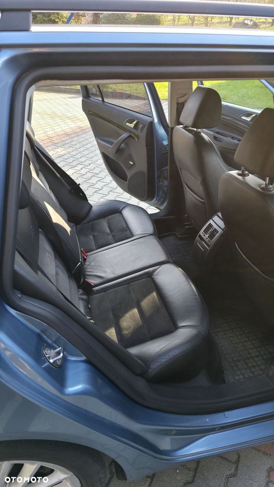Skoda Octavia 2.0 TDI L&K DSG - 10