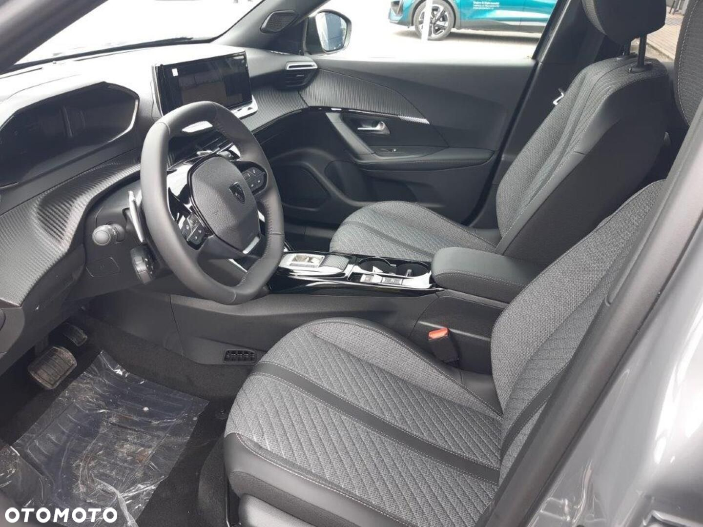 Peugeot 2008 - 14