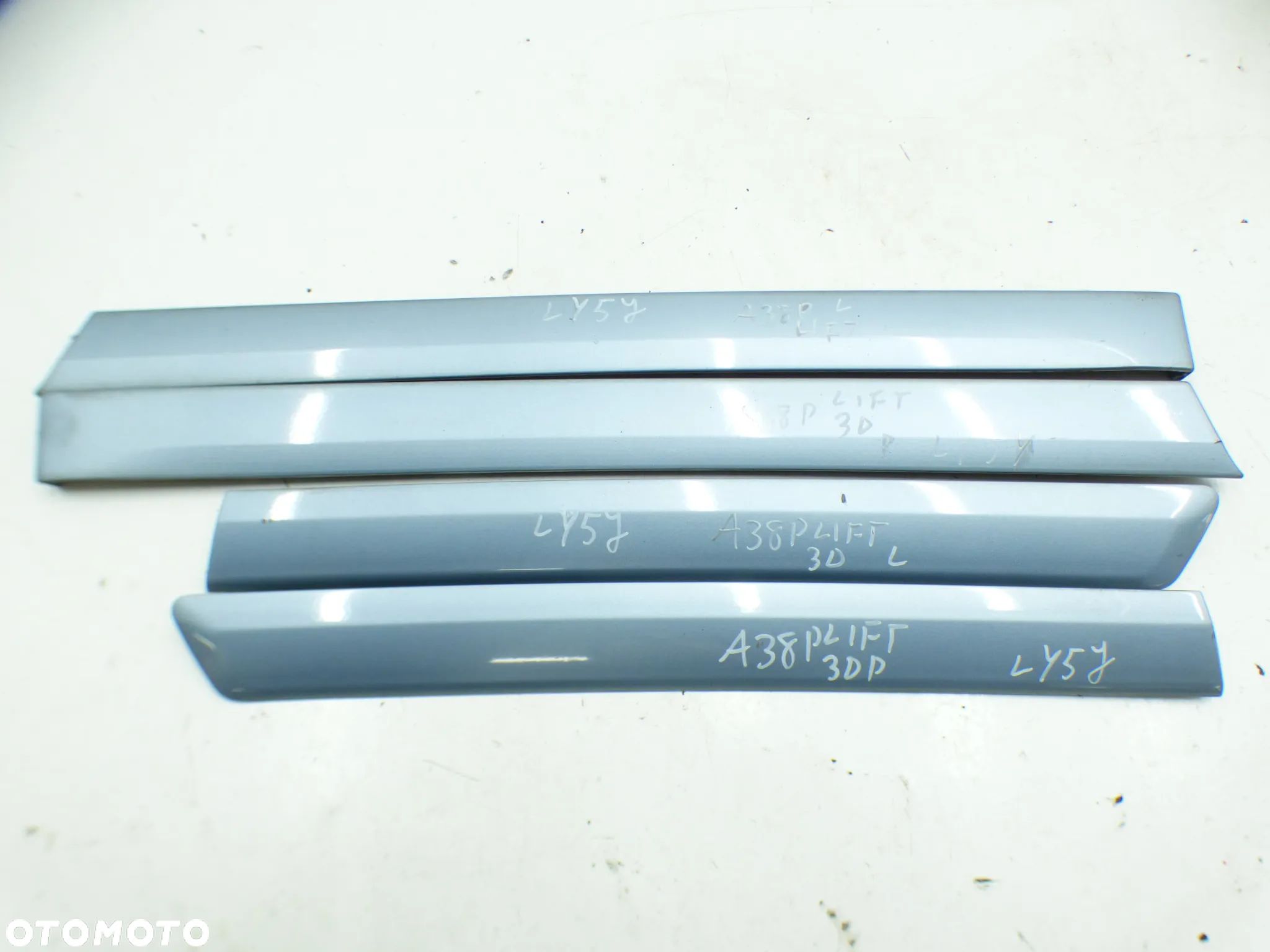 AUDI A3 8P LIFT 3D LISTWY DOLNE GÓRNE BŁOTNIKA KOMPLET LY5J 3C0857933A GORLICE - 1