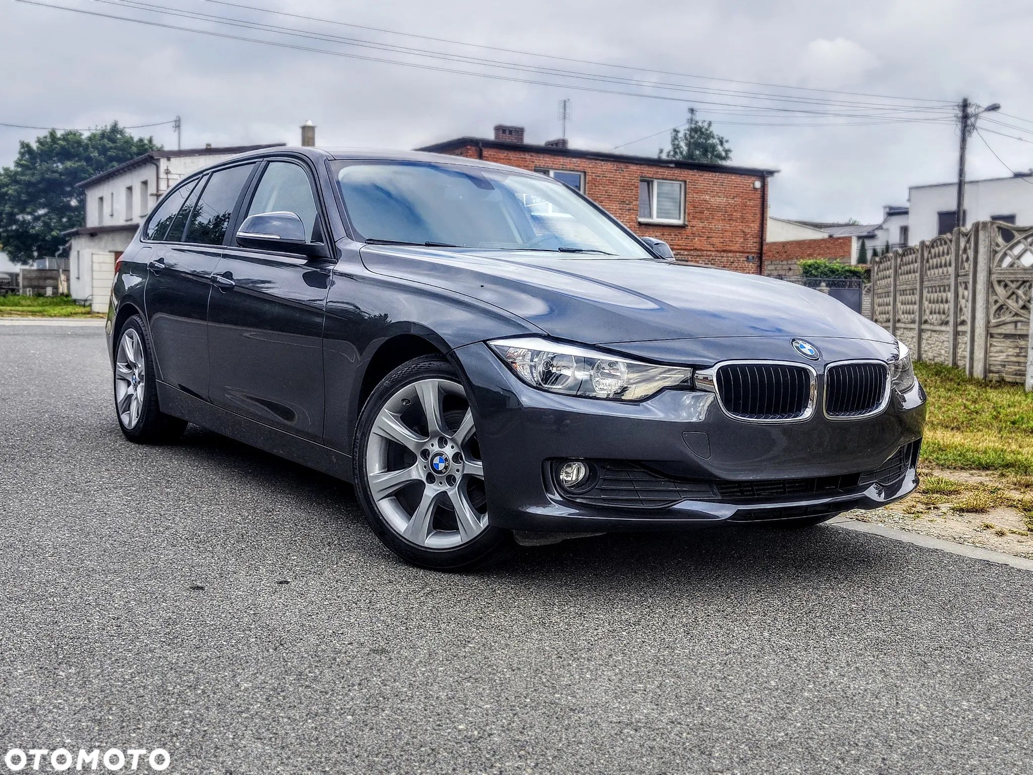 BMW Seria 3 320d Touring Sport Line - 1