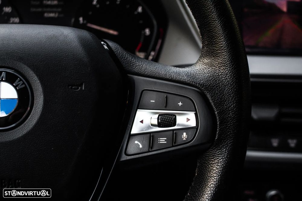 BMW 116 d Aut. Luxury Line - 14