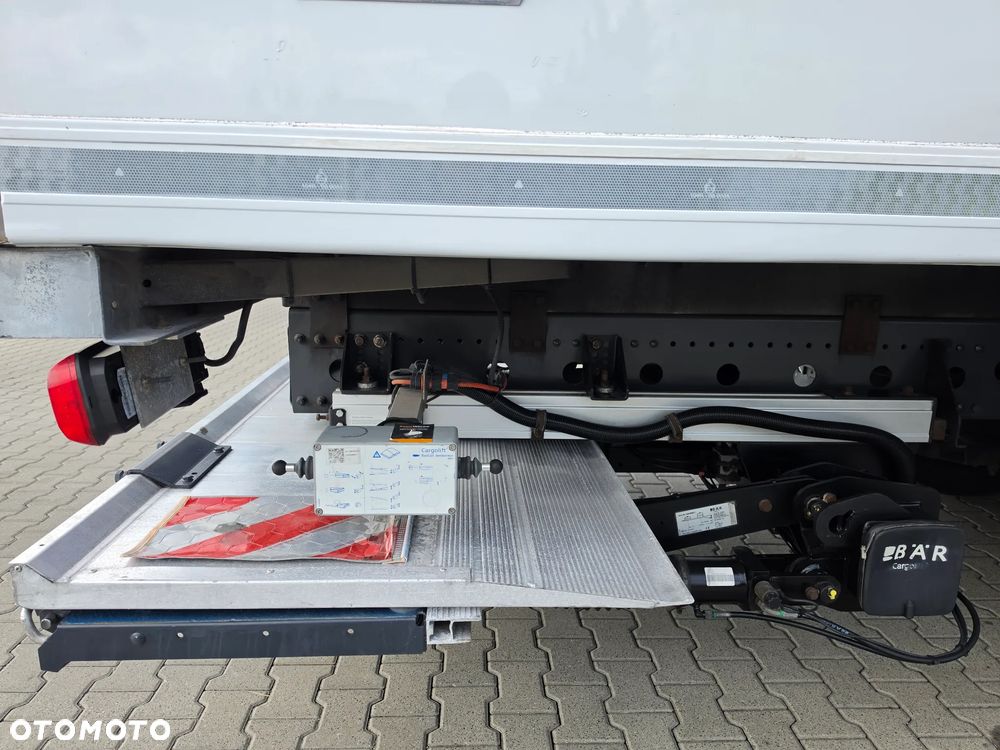 Mercedes-Benz ATEGO 15.24 CHŁODNIA  SPROWADZONY Z DE TYLKO 305 TYŚ KM SUPER STAN !!! - 32