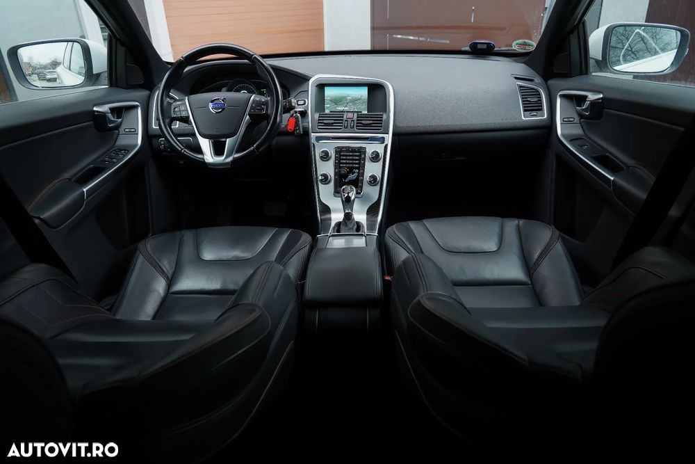 Volvo XC 60 D4 Geartronic Ocean Race - 10