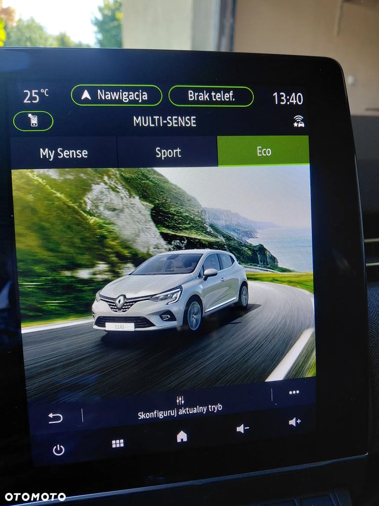 Renault Clio - 22