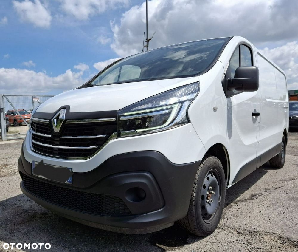 Renault Trafic - 12