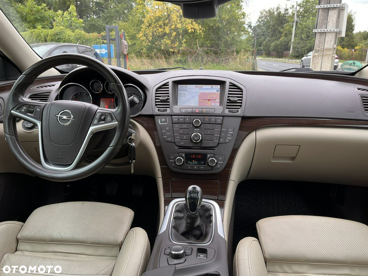 Opel Insignia - 16