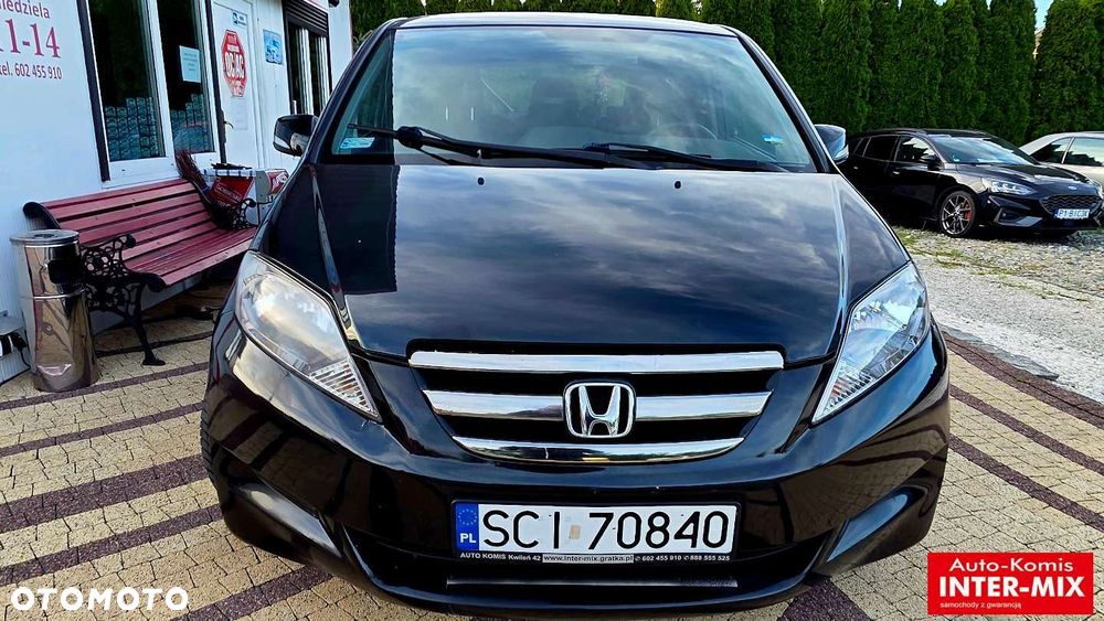 Honda FR-V - 4