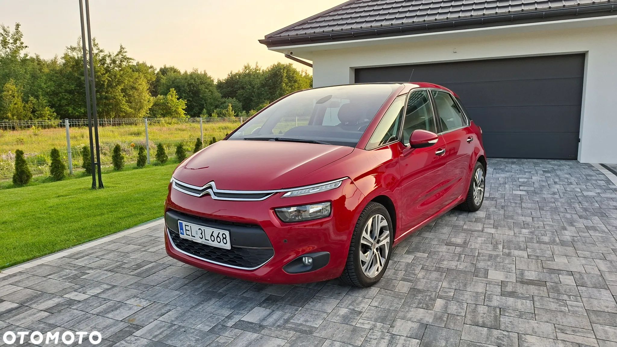 Citroën C4 Picasso 2.0 BlueHDi MoreLife - 1