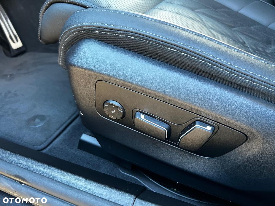 BMW Seria 5 520d mHEV M Sport - 23