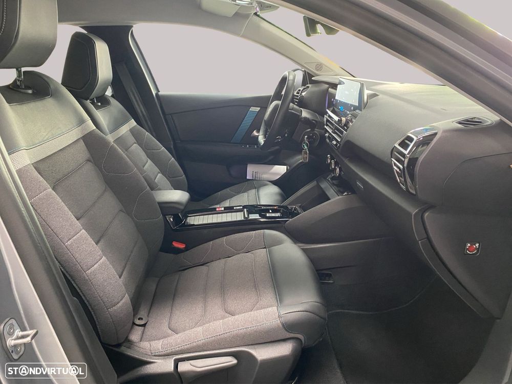 Citroën e-C4 50 kWh Shine - 17