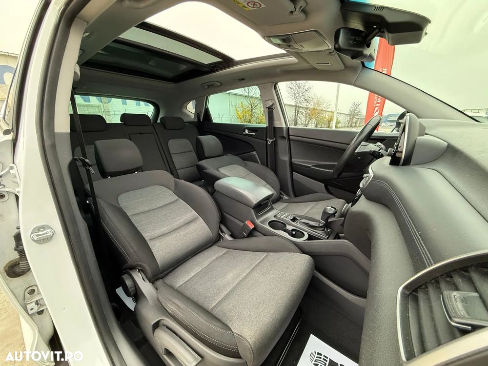 Hyundai Tucson blue 1.6 CRDi 2WD DCT Premium - 25