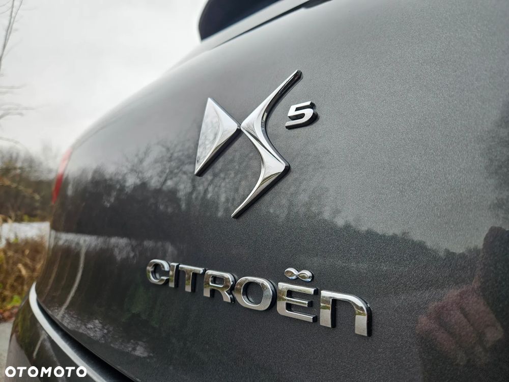 Citroën DS5 1.6 THP SoChic - 8