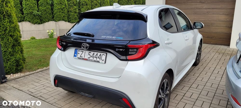 Toyota Yaris - 4