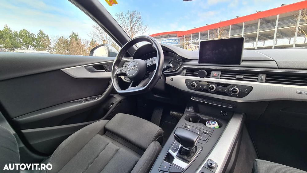 Audi A4 2.0 TDI ultra S tronic - 10