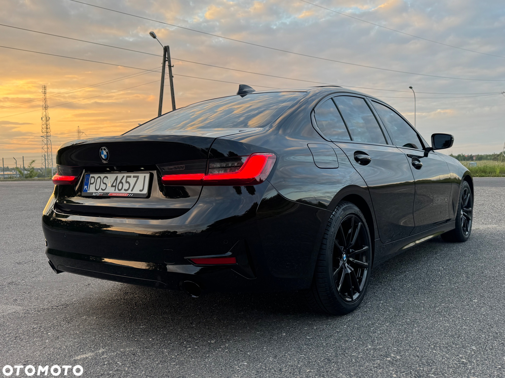 BMW Seria 3 330i Sport Line - 13