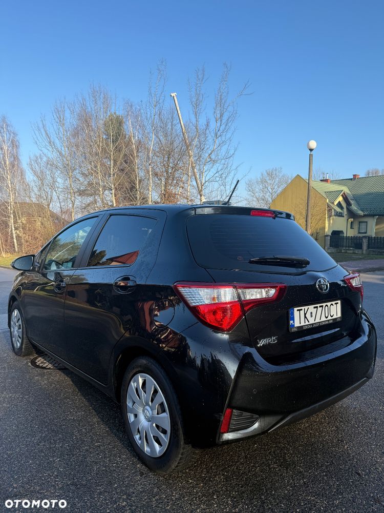 Toyota Yaris 1.5 Active - 2