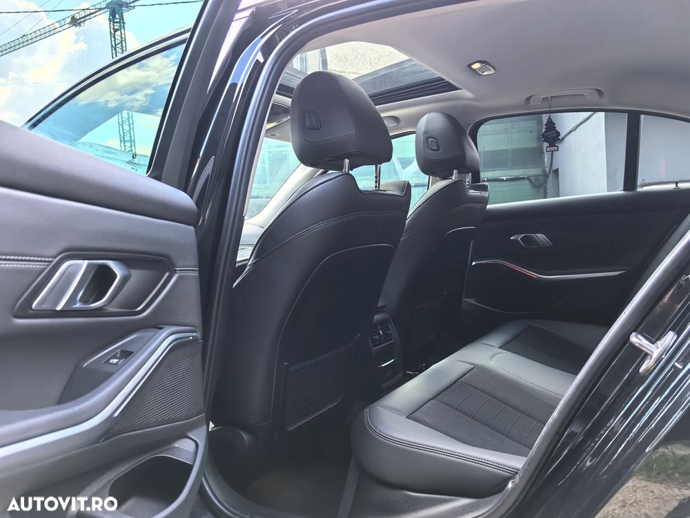 BMW Seria 3 320e Aut. Sport Line - 10