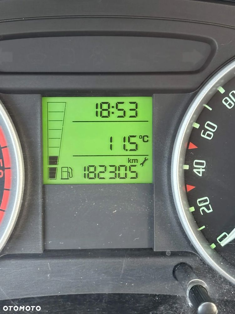 Skoda Roomster 1.4 TDI - 10