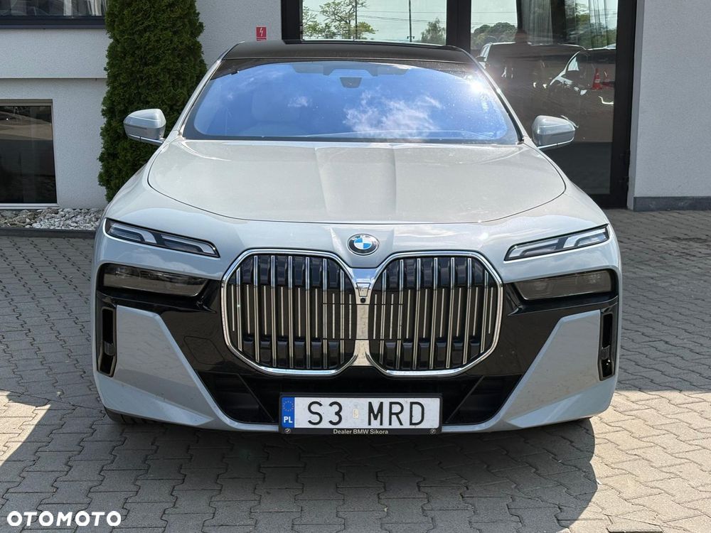 BMW Seria 7 740d xDrive mHEV Individual Edition sport - 2