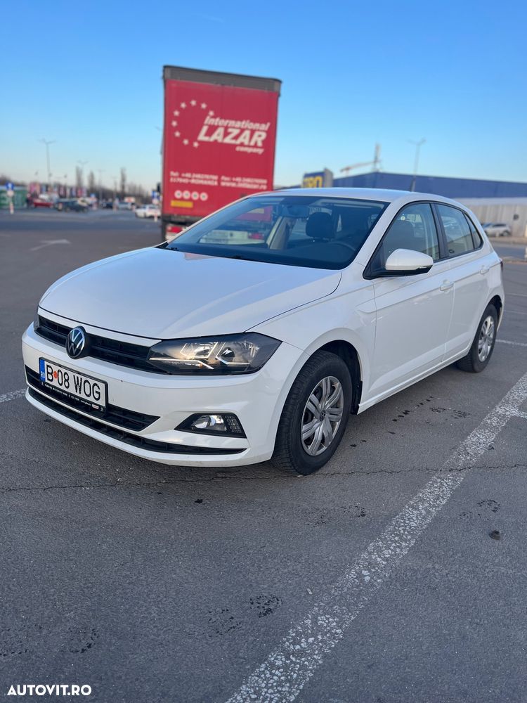 Volkswagen Polo - 2