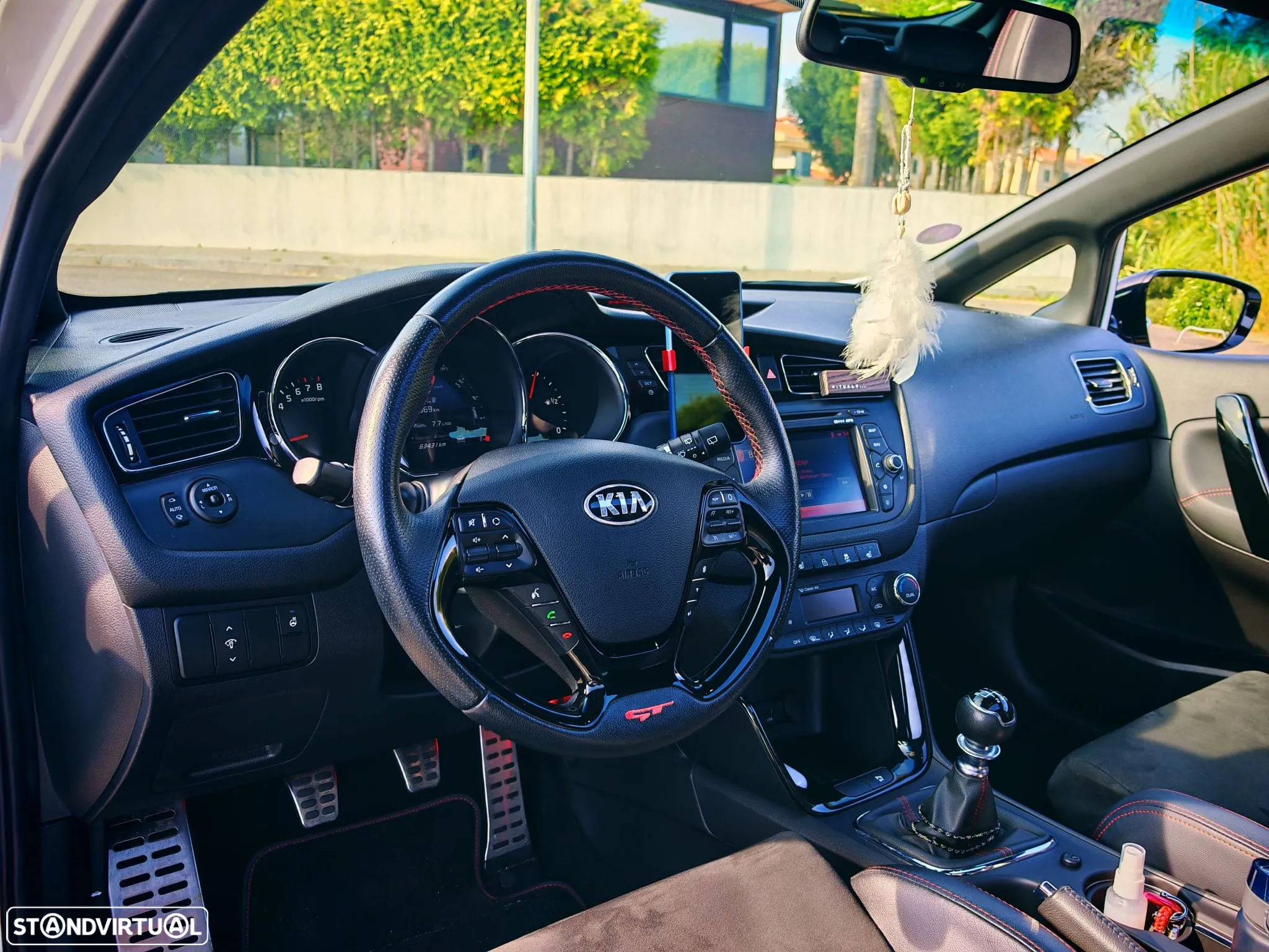 Kia Ceed S Coupé 1.6 T-GDi GT Top - 9