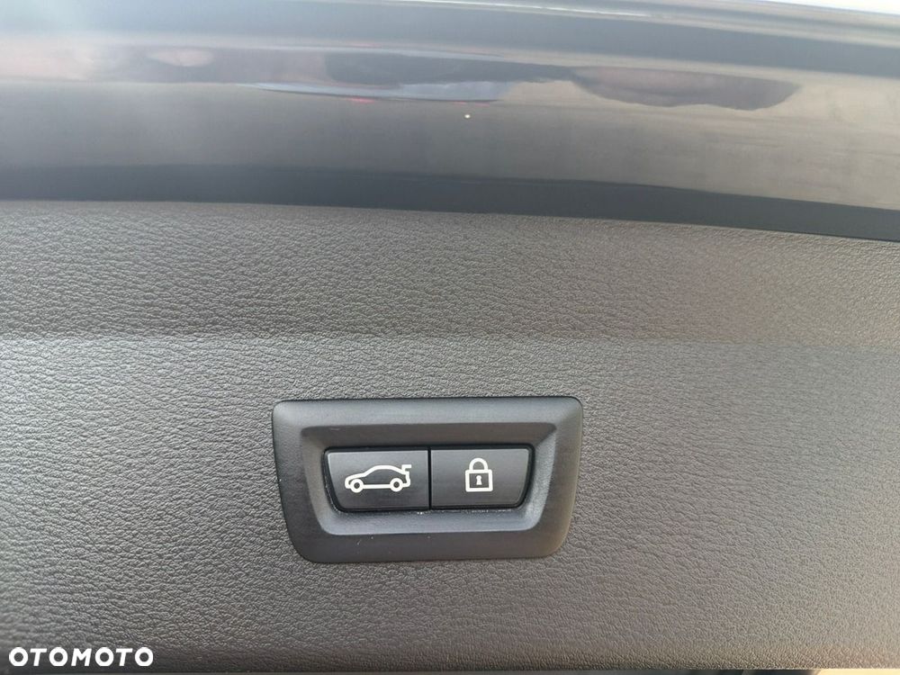 BMW X1 - 12
