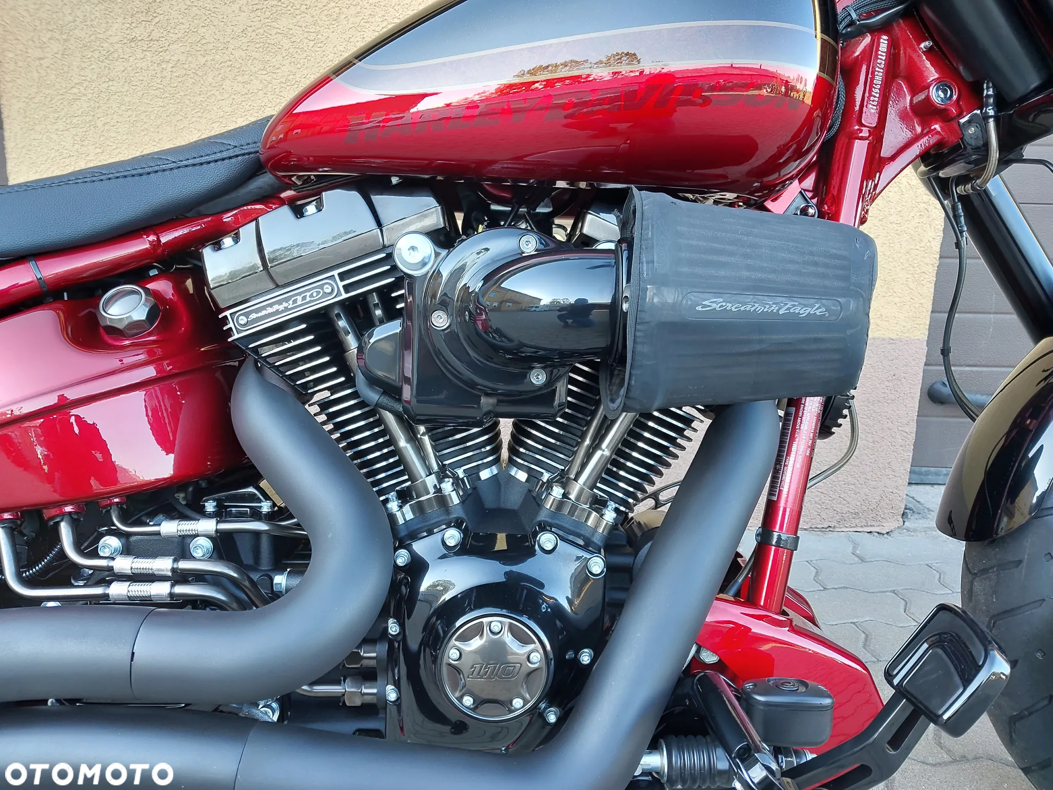 Harley-Davidson Softail Breakout - 5