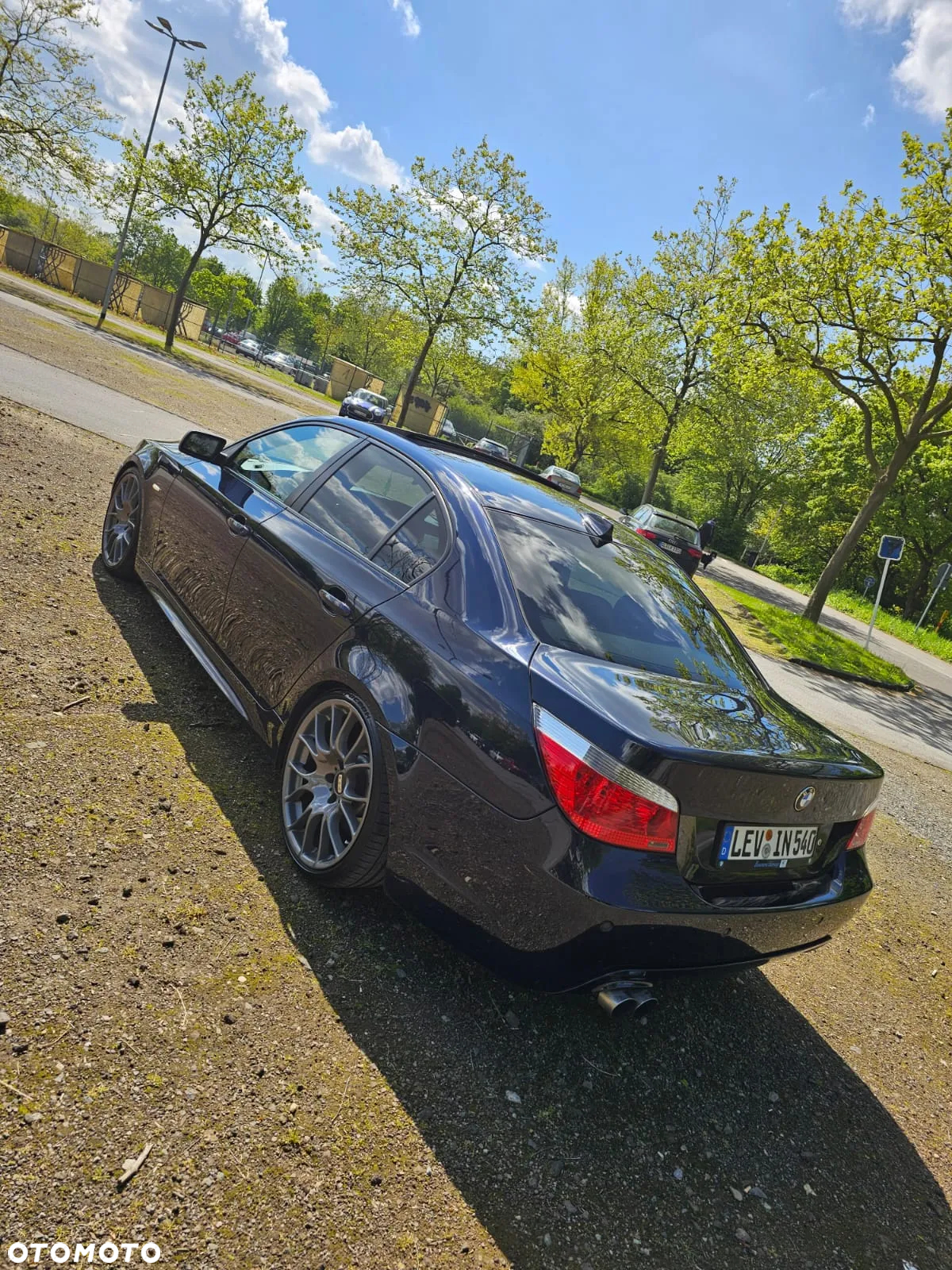 BMW Seria 5 540i - 34