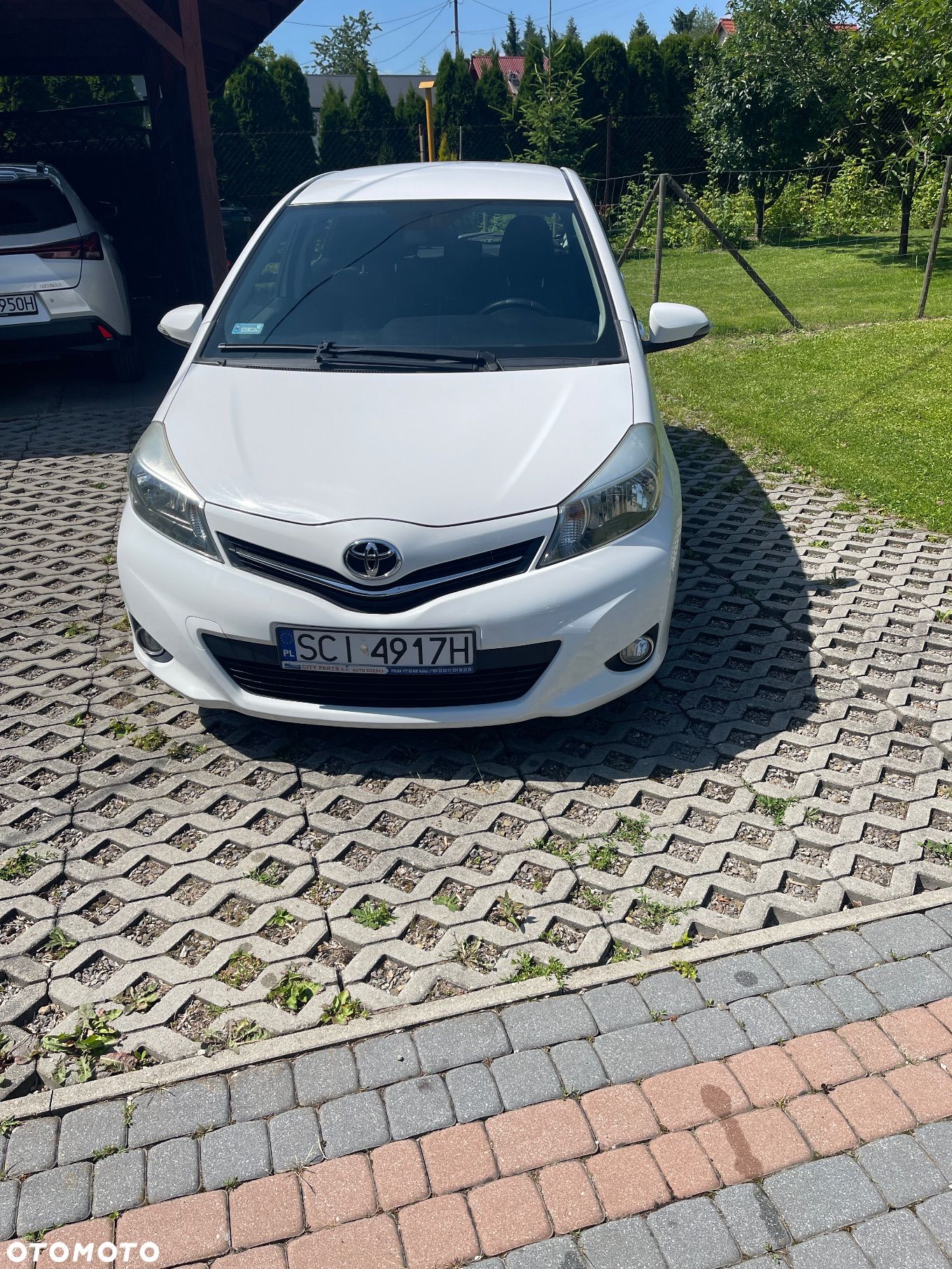 Toyota Yaris - 1