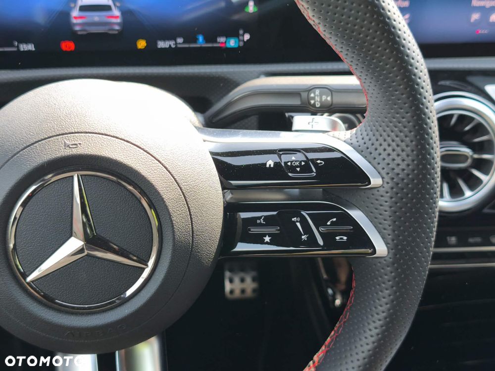 Mercedes-Benz CLA 200 d 8G-DCT AMG Line - 22