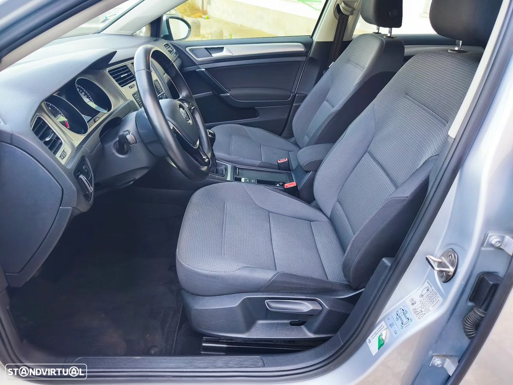VW Golf Variant 1.6 TDi GPS Edition - 21