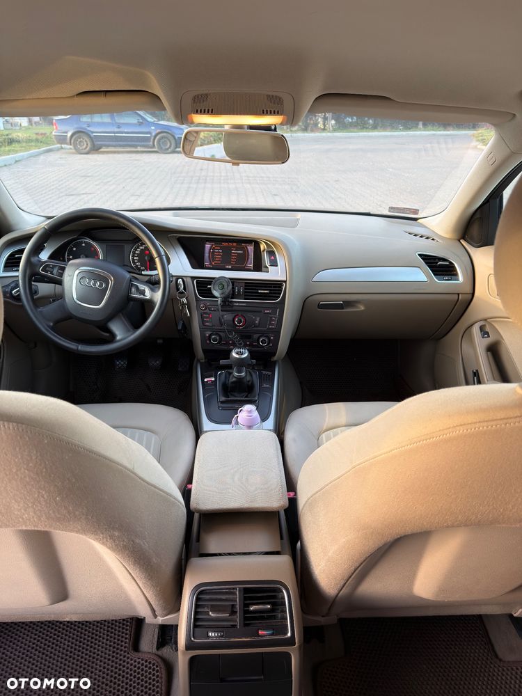 Audi A4 Limousine 2.0 TDI - 13