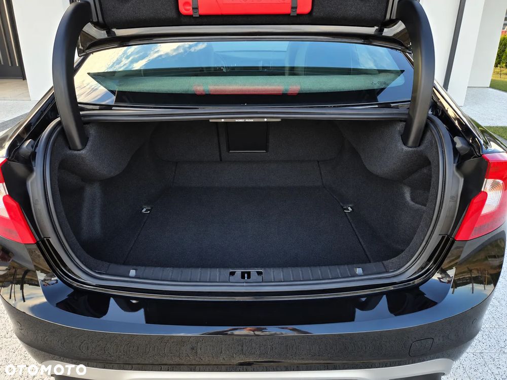 Volvo S60 T3 Drive-E R-Design Momentum - 19
