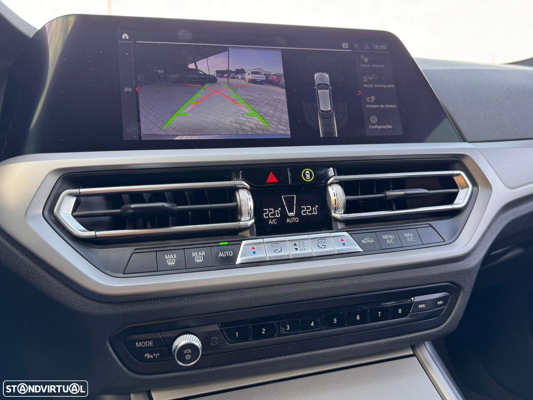 BMW 320 e Touring Auto - 24