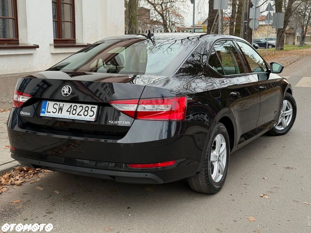 Skoda Superb - 11