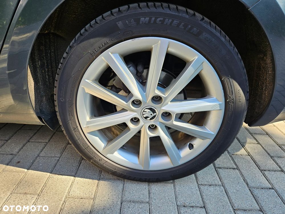 Skoda Octavia 2.0 TDI Style - 31