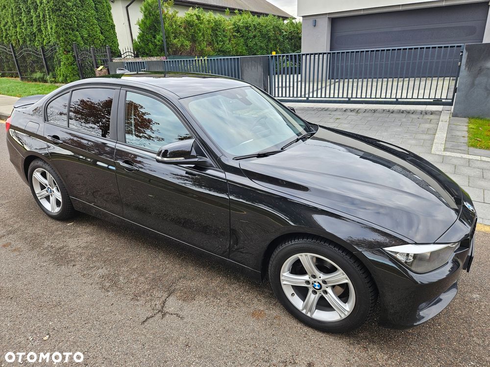 BMW Seria 3 - 13