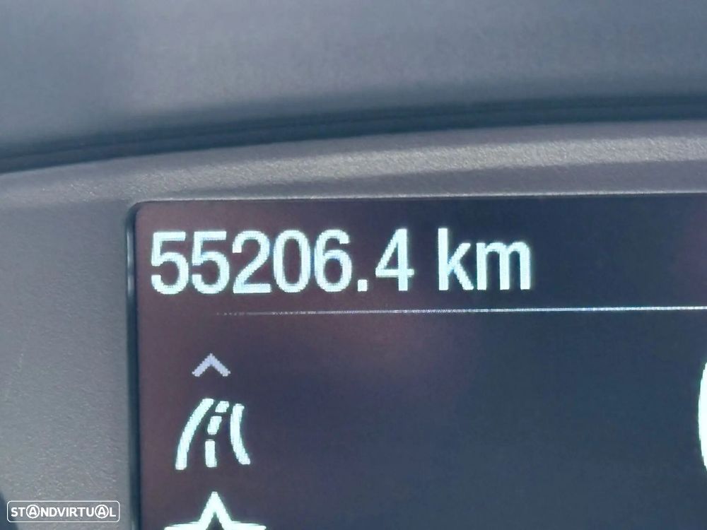 Ford Fiesta 1.0 T EcoBoost Titanium - 9
