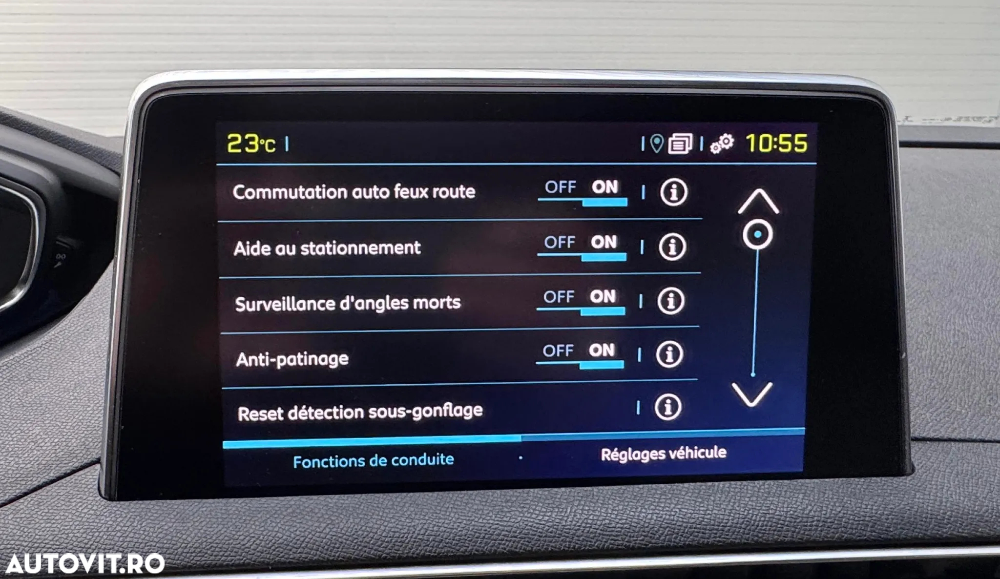 Peugeot 3008 Plug-In Hybrid 225 e-EAT8 GT - 33